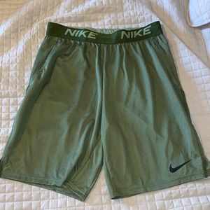 Men’s Nike Dri-Fit Shorts Tall